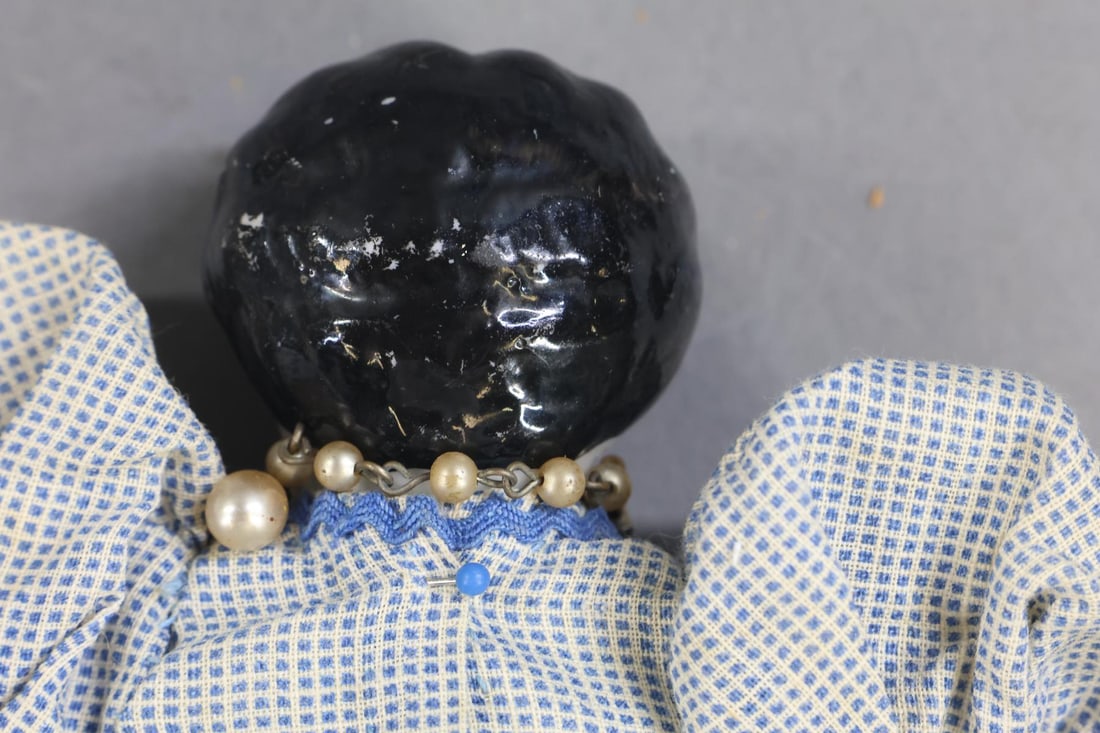 CHINA DOLLS. - 13