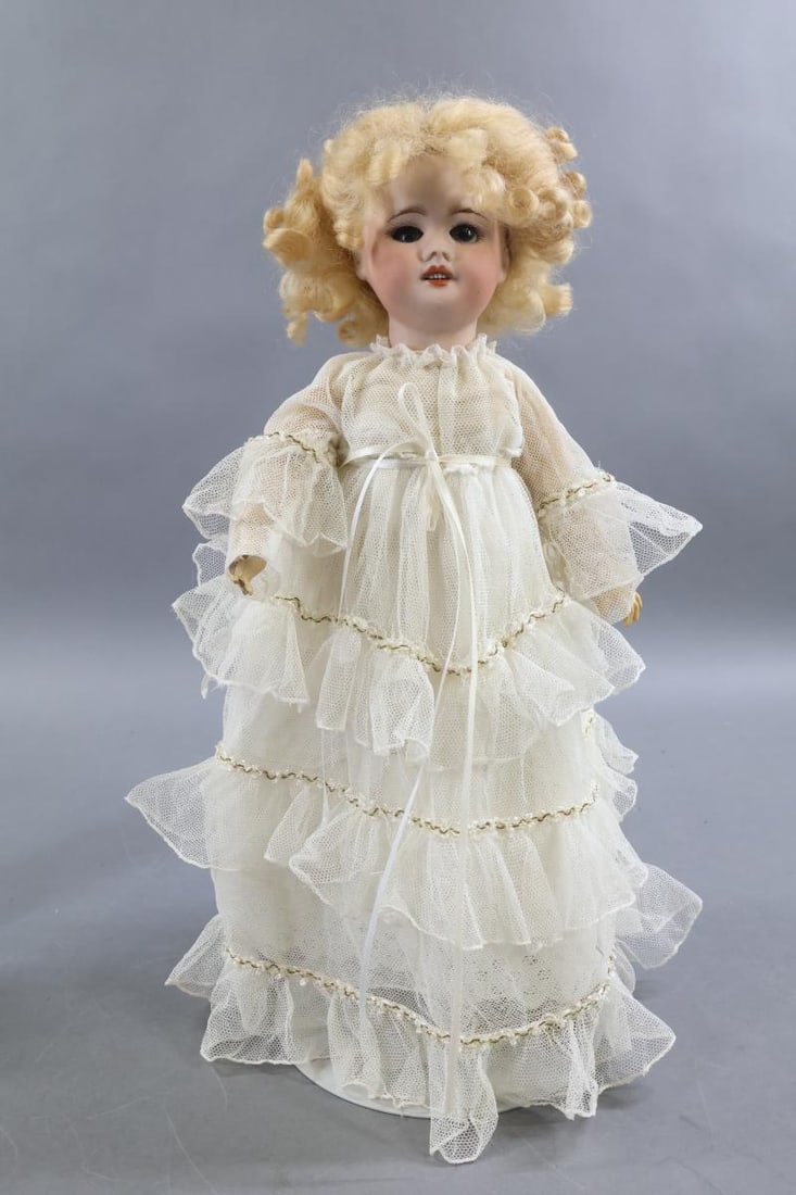 FRENCH BISQUE DOLLS. - 7