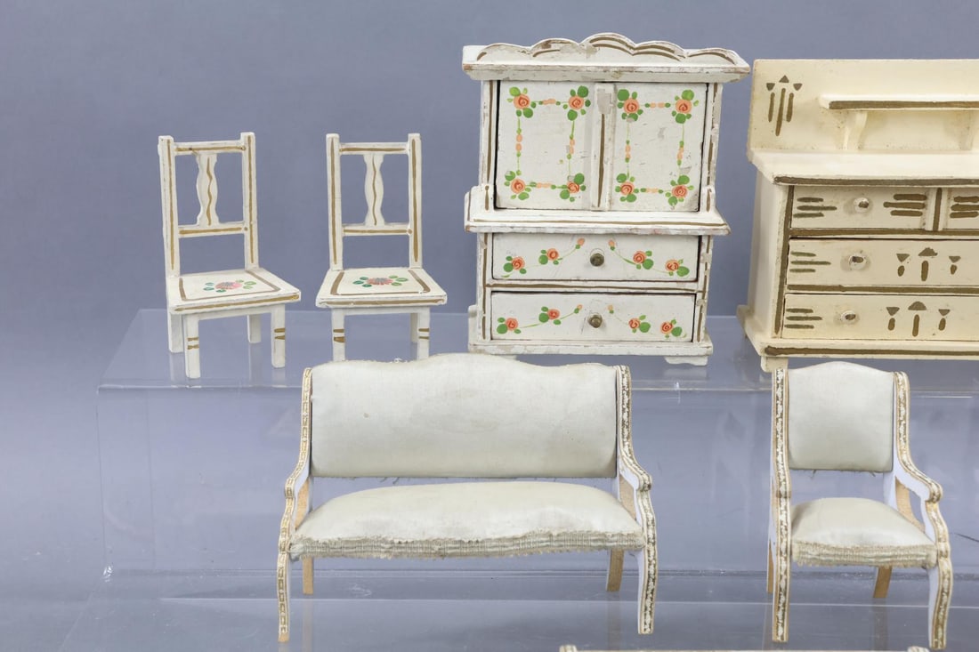 MINIATURES. - 2