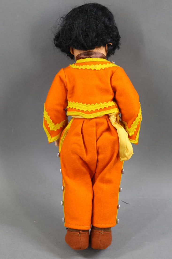 CLOTH DOLLS. - 10