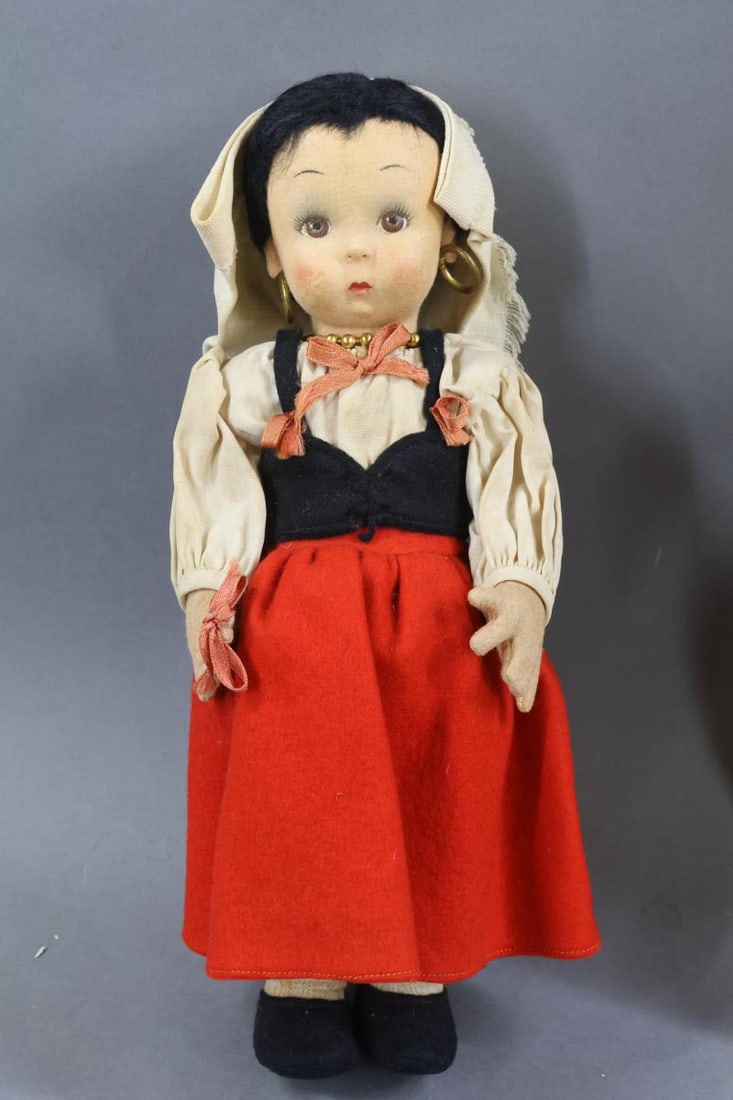 CLOTH DOLLS. - 6