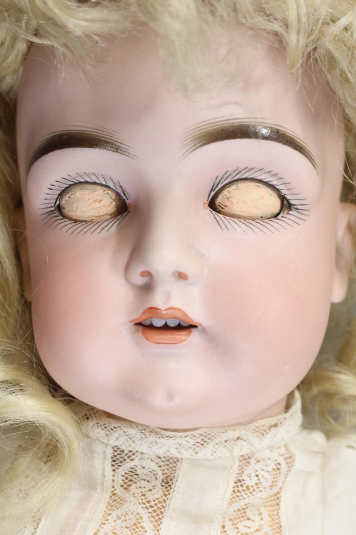 GERMAN BISQUE DOLLS. - 14