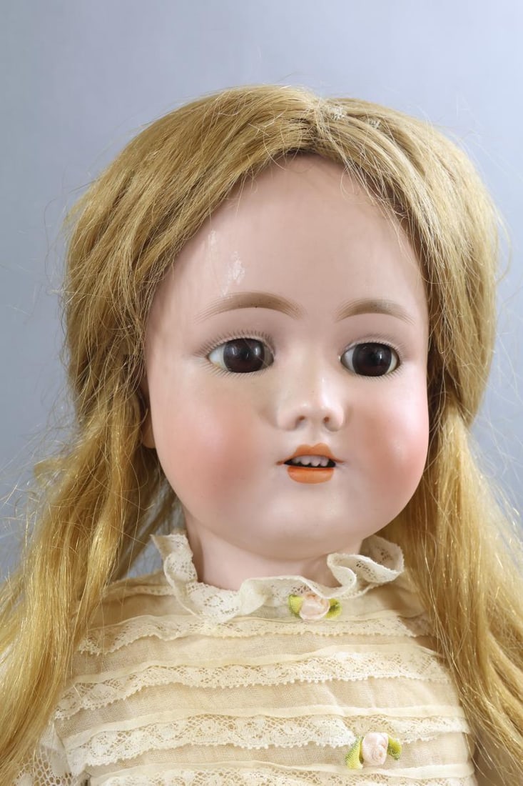 GERMAN BISQUE DOLLS. - 3
