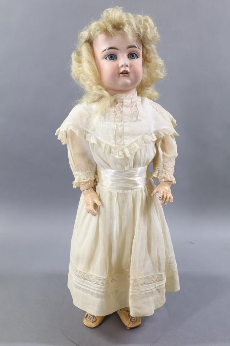 GERMAN BISQUE DOLLS. - 9