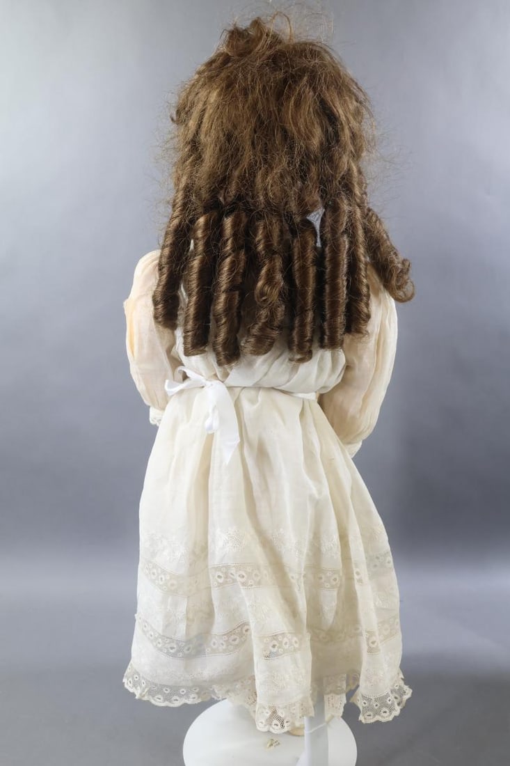 GERMAN BISQUE DOLLS. - 7