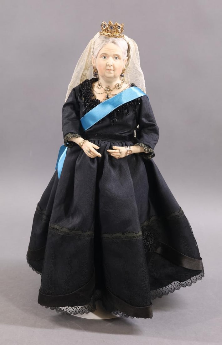 ARTIST DOLLS.: 14" All original "Queen Victoria" doll by artist Kathy Redmond. This is one of her most beautiful dolls which were described as "embellished porcelain shoulder head character dolls". Stand.