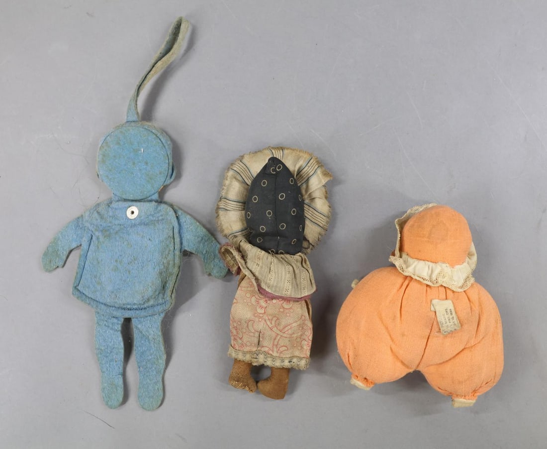 CLOTH DOLLS. - 14