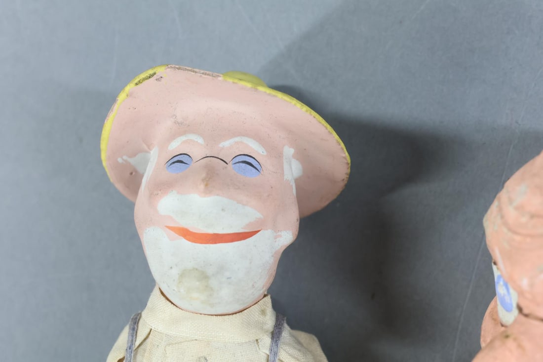 CHARACTER DOLLS. - 10