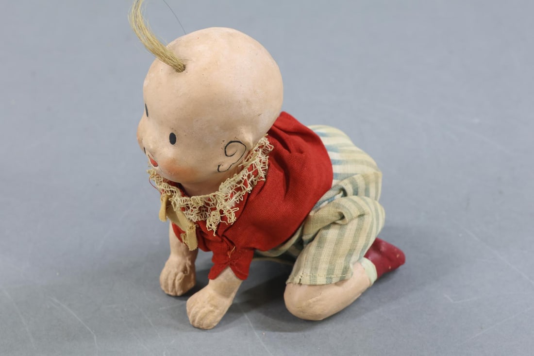 CHARACTER DOLLS. - 14