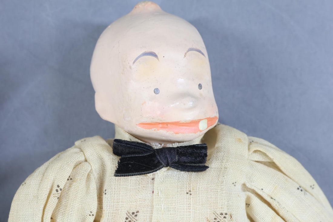 CHARACTER DOLLS. - 7