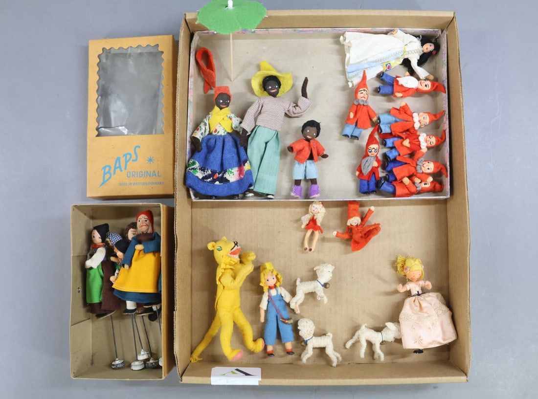 BAPS.: LOT. Nursery Rhymes - (Weighted) (5) characters in original box. (Not weighted.) - "Snow White & the Seven Dwarfs". "Little Black Sambo" and family. "Little Boy Blue & (3) Sheep". "Cinderella?"