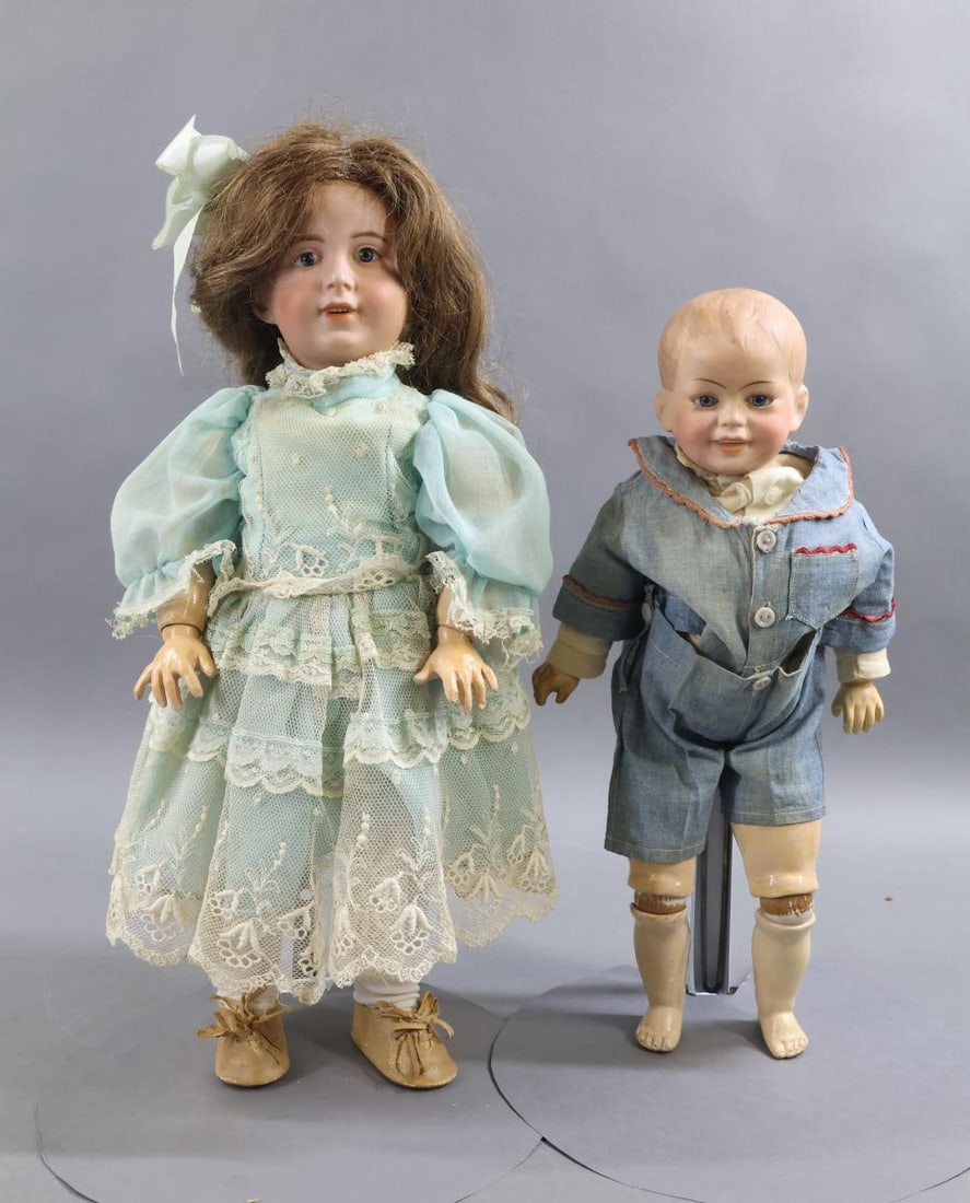 ANTIQUE FRENCH BISQUE DOLLS. (1 of 12)