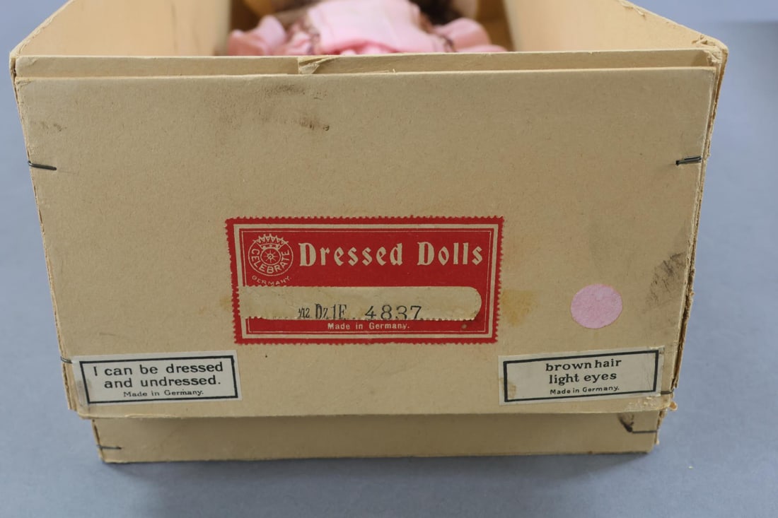 GERMAN BISQUE DOLLS. - 2