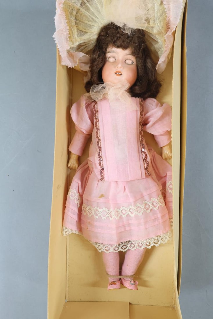 GERMAN BISQUE DOLLS. - 3