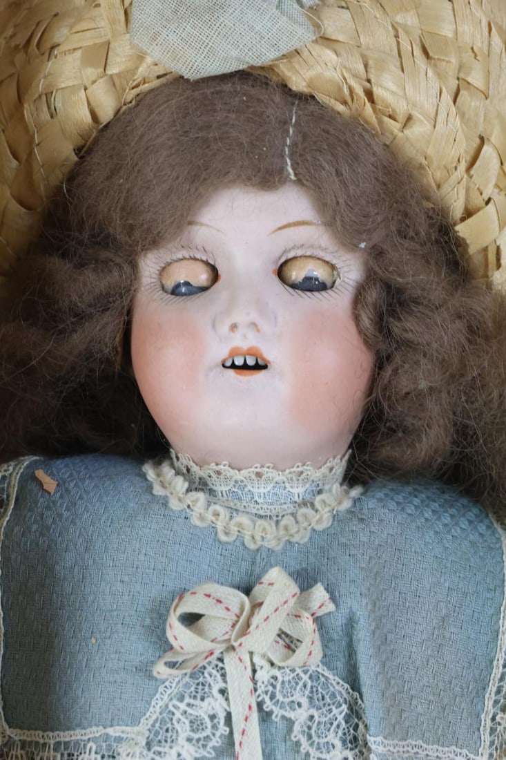 GERMAN BISQUE DOLLS. - 6