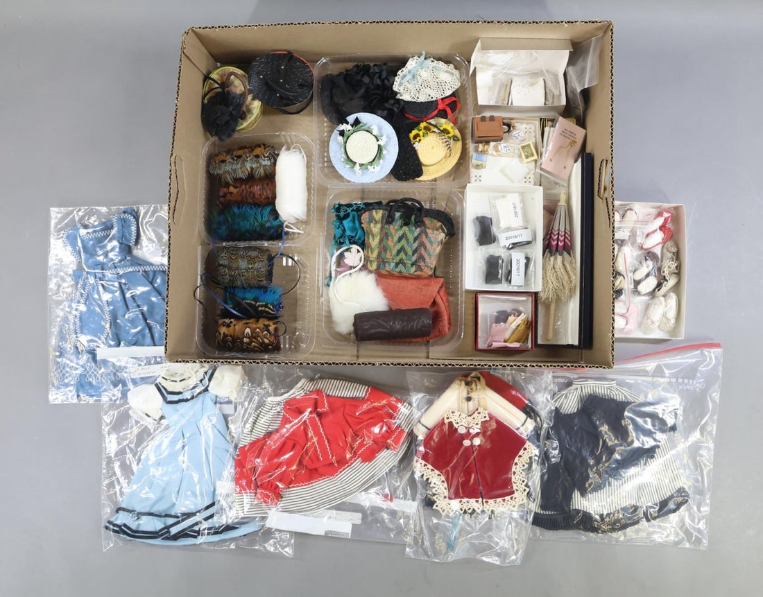 ARTIST CLOTHING /ACCESSORIES FOR FRENCH FASHION DOLLS.: LOT. Clothing for 16" dolls. Gowns, dresses, nightwear, 2 & 3 pc. outfits, underwear, many other misc. items. Saddle stand for 16" dolls. Accessories for 14" & 16" dolls - leather shoes, leather glove