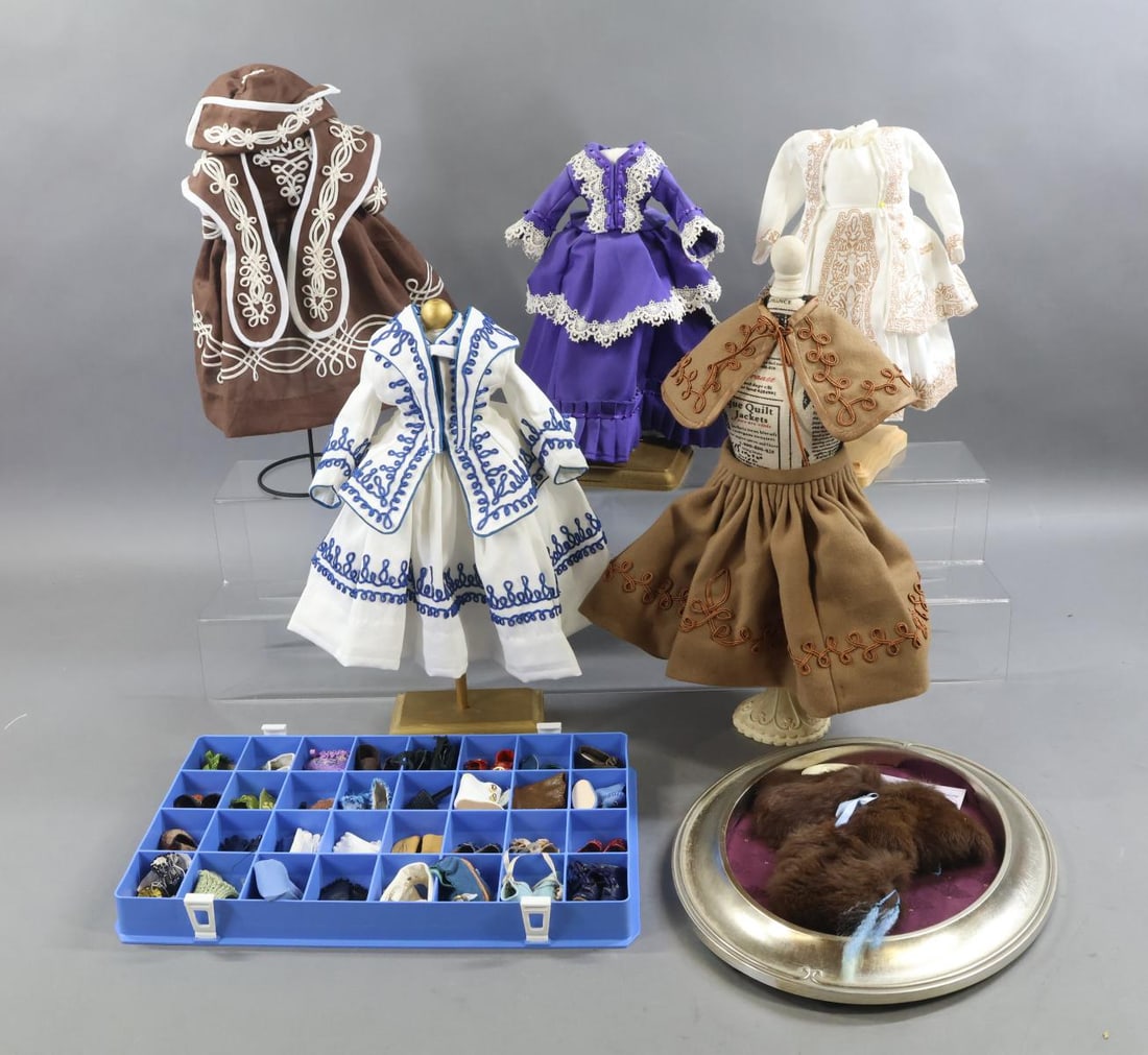 ARTIST CLOTHING /ACCESSORIES FOR FRENCH FASHION DOLLS.: LOT. (5) 3 & 3 Pc. outfits for 12", 15" and 16" dolls. All of them have either soutache, lace or machine embroidery trim. (3) Come with their own dress forms. Souvenir from the UFDC Convention, 2005