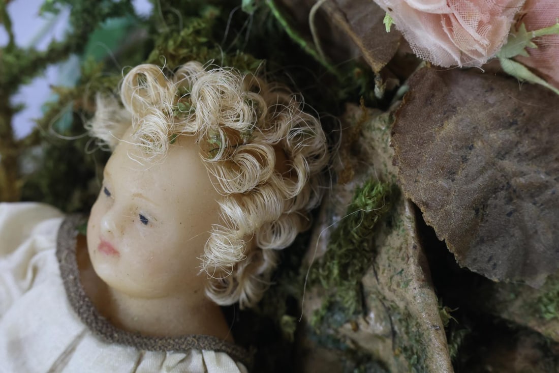 WAX DOLLS. - 8