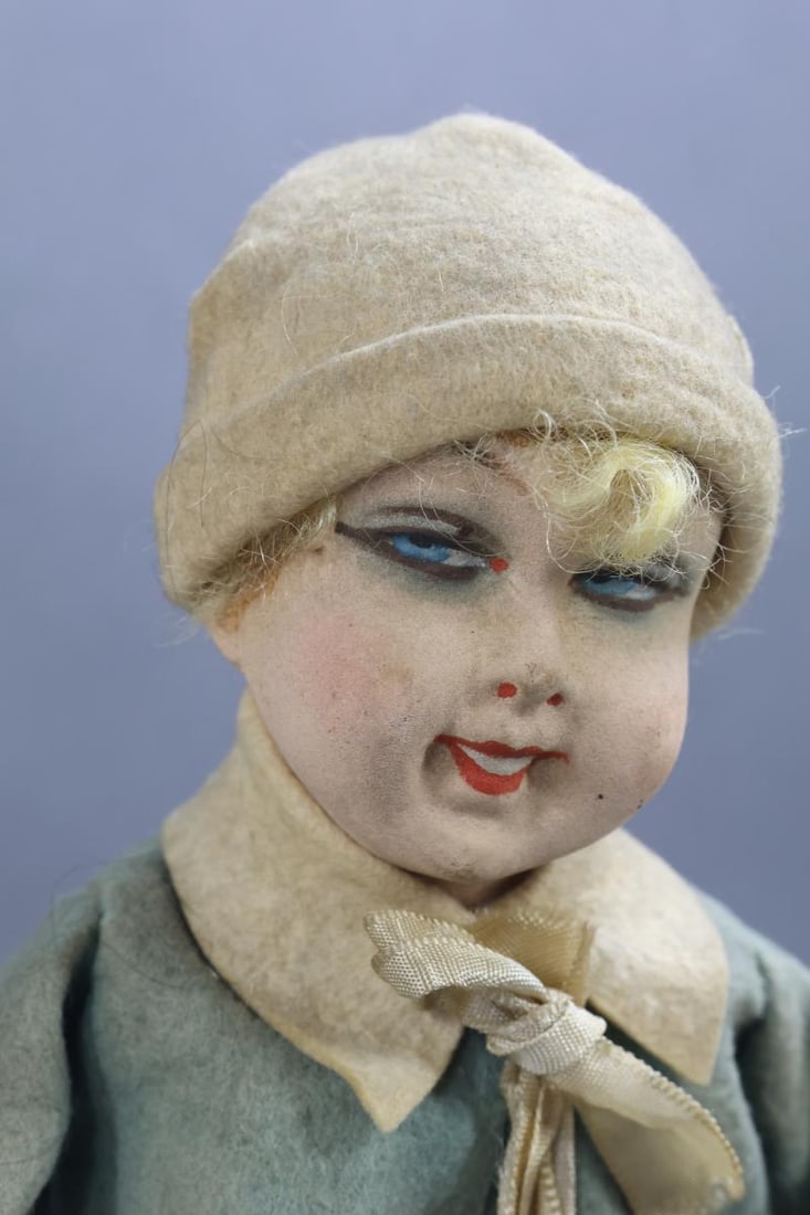 COMPOSITION/TYPE DOLLS. - 13