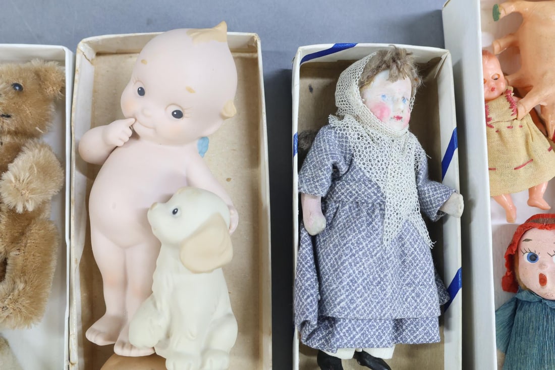 STEIFF/SCHUCO/MINI DOLLS. - 5