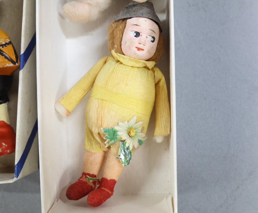 STEIFF/SCHUCO/MINI DOLLS. - 7