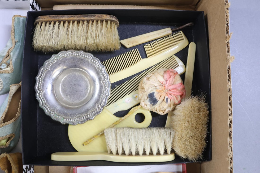 DOLL ACCESSORIES. - 3