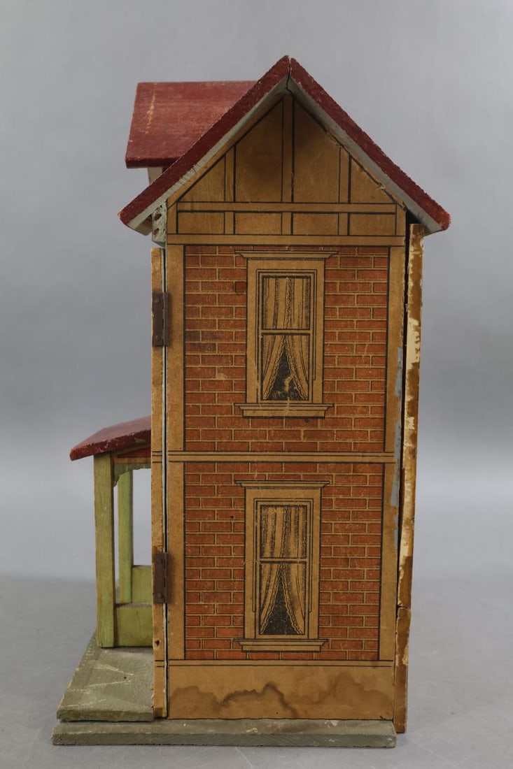 GOTTSCHALK DOLL HOUSE. - 11