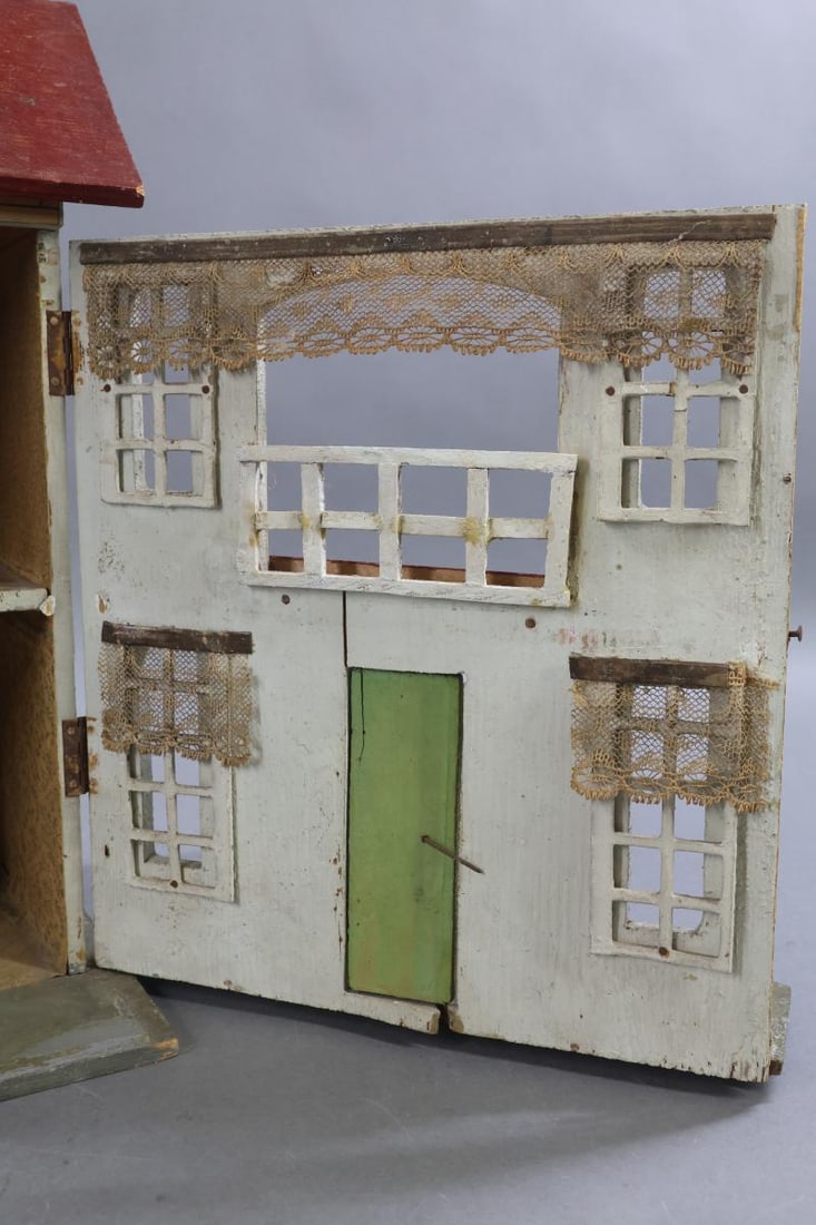 GOTTSCHALK DOLL HOUSE. - 9