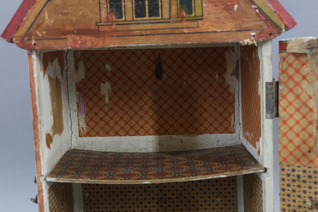 GOTTSCHALK DOLL HOUSE. - 10