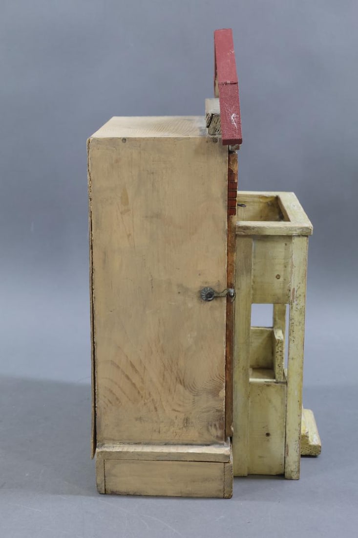 GOTTSCHALK DOLL HOUSE. - 5
