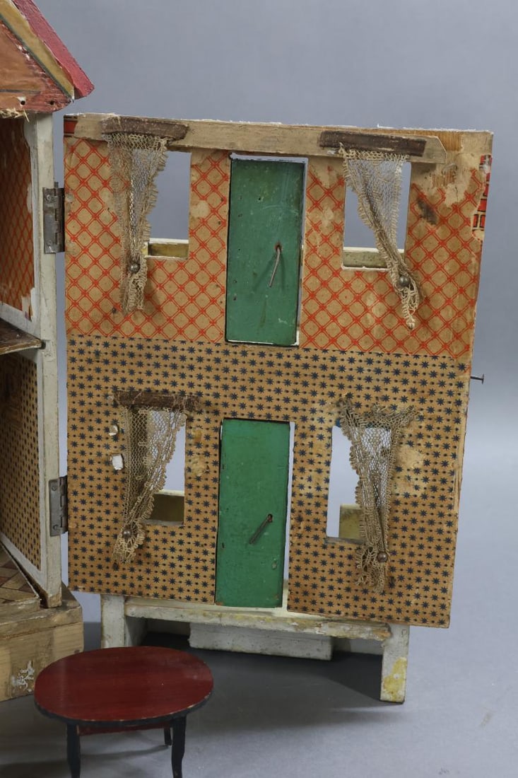 GOTTSCHALK DOLL HOUSE. - 8