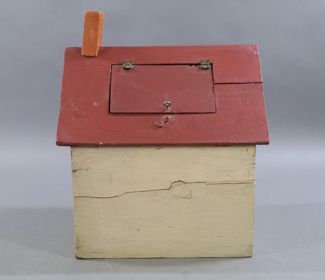 GOTTSCHALK DOLL HOUSE. - 4