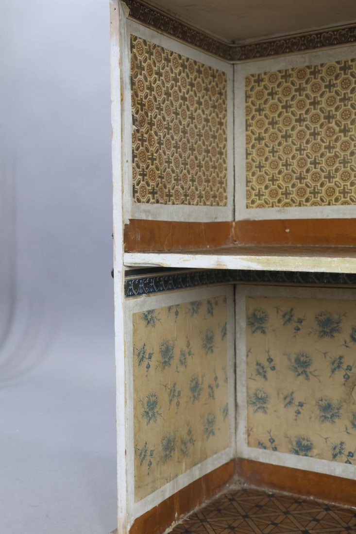 GOTTSCHALK DOLL HOUSE. - 14