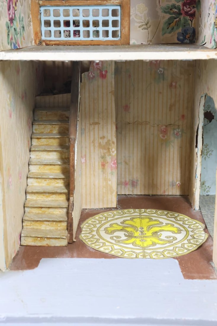 GOTTSCHALK DOLL HOUSE. - 17