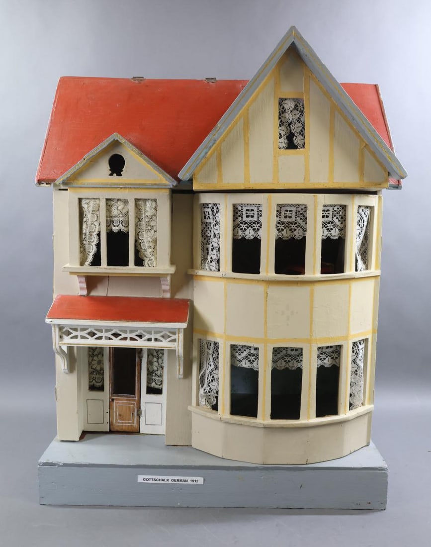 GOTTSCHALK DOLL HOUSE. - 2