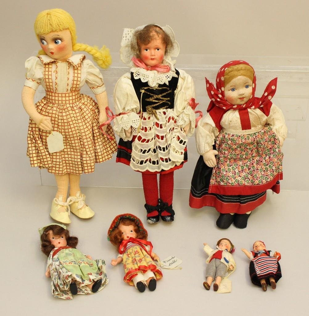 LOT OF (7) ALL ORIGINAL 1930's-1940's DOLLS OF FOREIGN (1 of 4)
