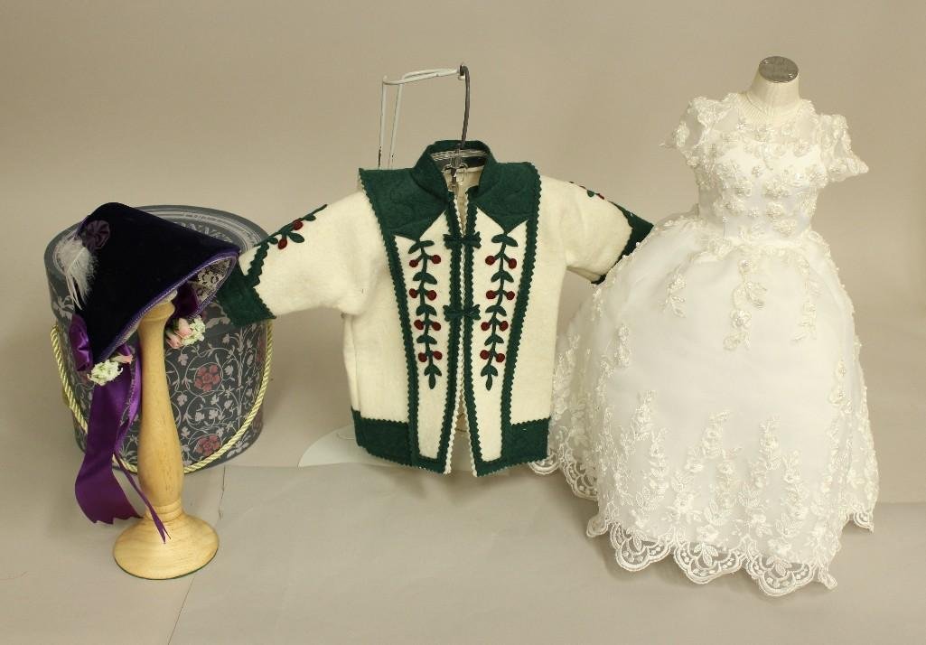 LOT OF CLOTHING (1 of 3)