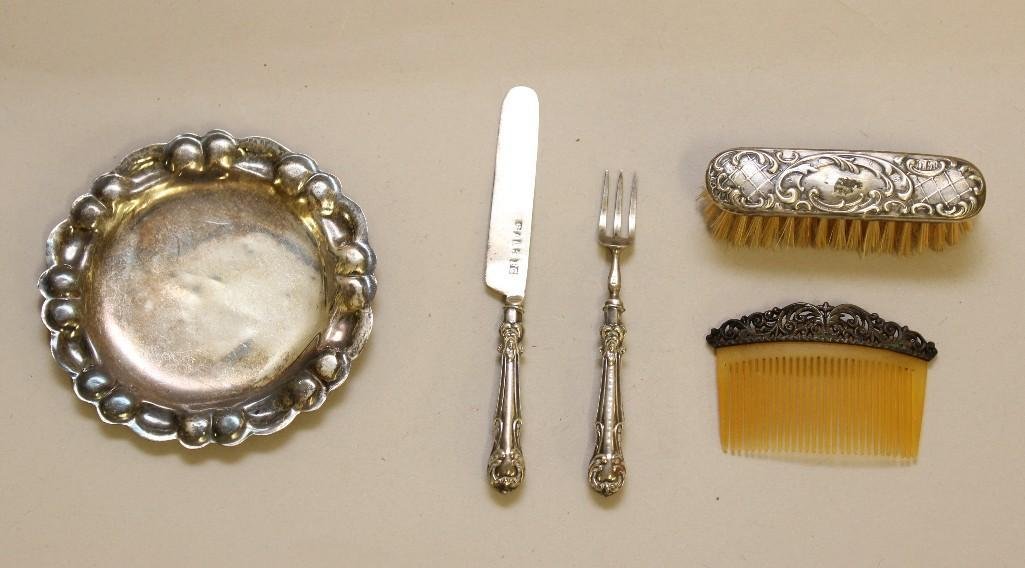 LOT OF STERLING SILVER DOLL ACCESSORIES. (1 of 1)