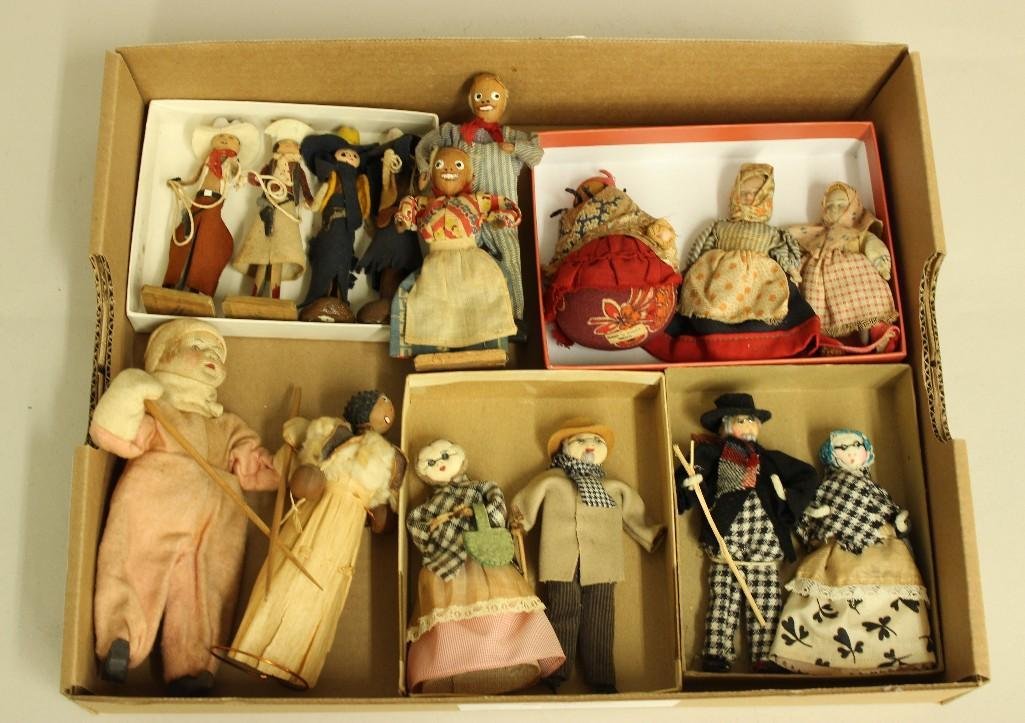 LOT OF SMALL ANTIQUE/VINTAGE DOLLS: RUSSIAN, ENGLISH, (1 of 7)