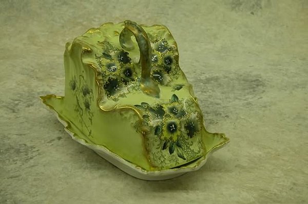 English Cheese Keeper.