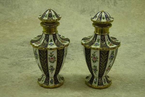 Pair of Samson Porcelain Dresser Bottles