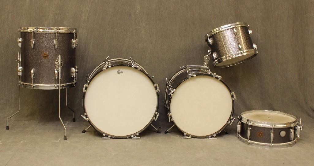 Grouping of (5) Gretsch Drums with Circle "Drum Makers (1 of 4)