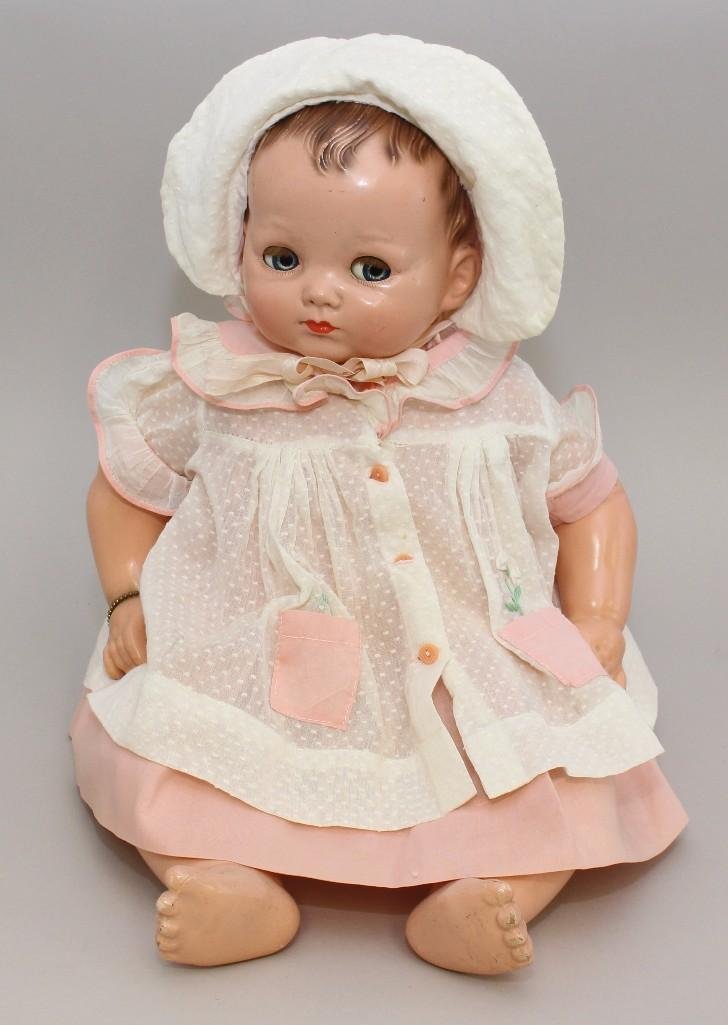 21" EFFANBEE 1939-1942 COMPOSITION "BABY BRIGHT EYES",: This is an original owner doll. It appears to be all original. Blue flirty sleep eyes, molded brown hair. Compo head and limbs, cloth torso. Dressed in dotted Swiss overdress (1 - button missing) with