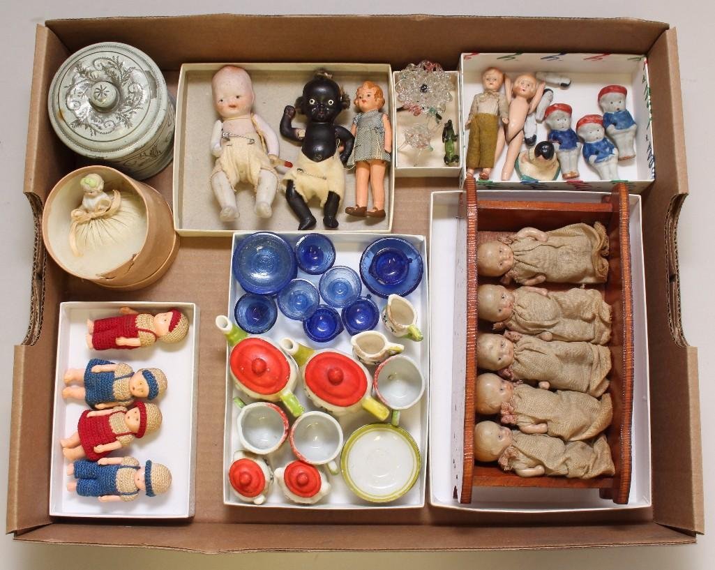 LOT OF VINTAGE/ANTIQUE MINIATURES.