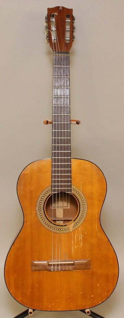 Gibson C-1 1964 Classical Acoustic Guitar (1 of 9)
