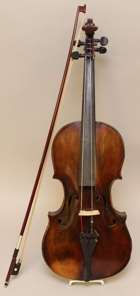 Viola with Bow (1 of 5)
