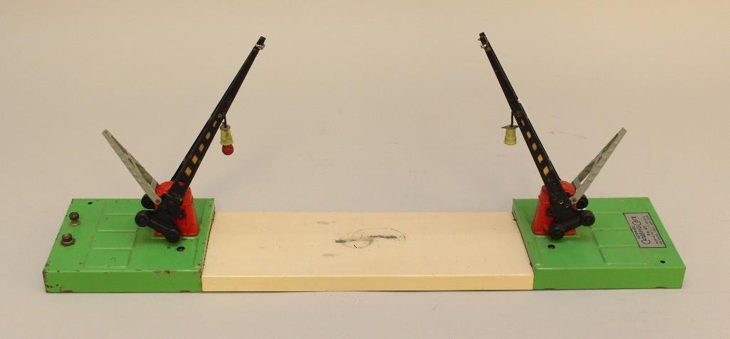 Lionel Automatic Crossing Gates (1 of 3)