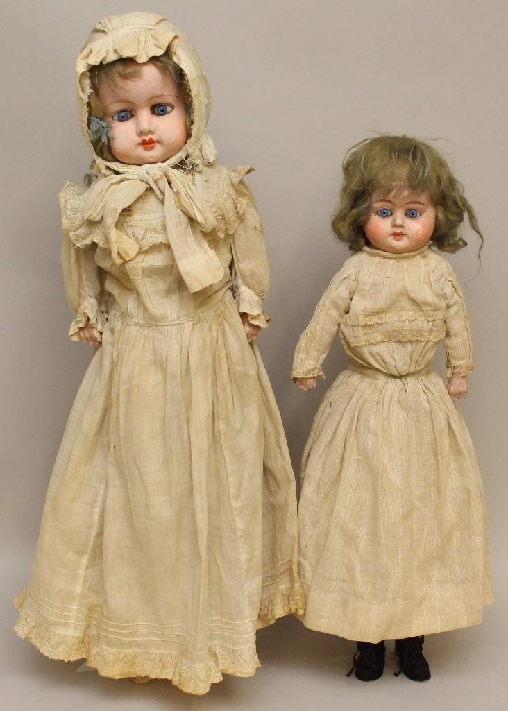 PAIR OF ANTIQUE GLASS EYE PAPIER MACHE SHOULDER HEAD (1 of 5)