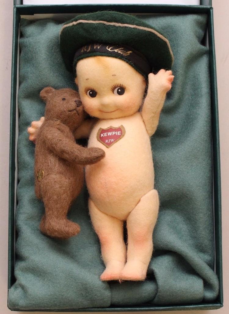 6 1/2" MIB 1999/2000 R. JOHN WRIGHT'S "KEWPIE & TEDDY", (1 of 2)
