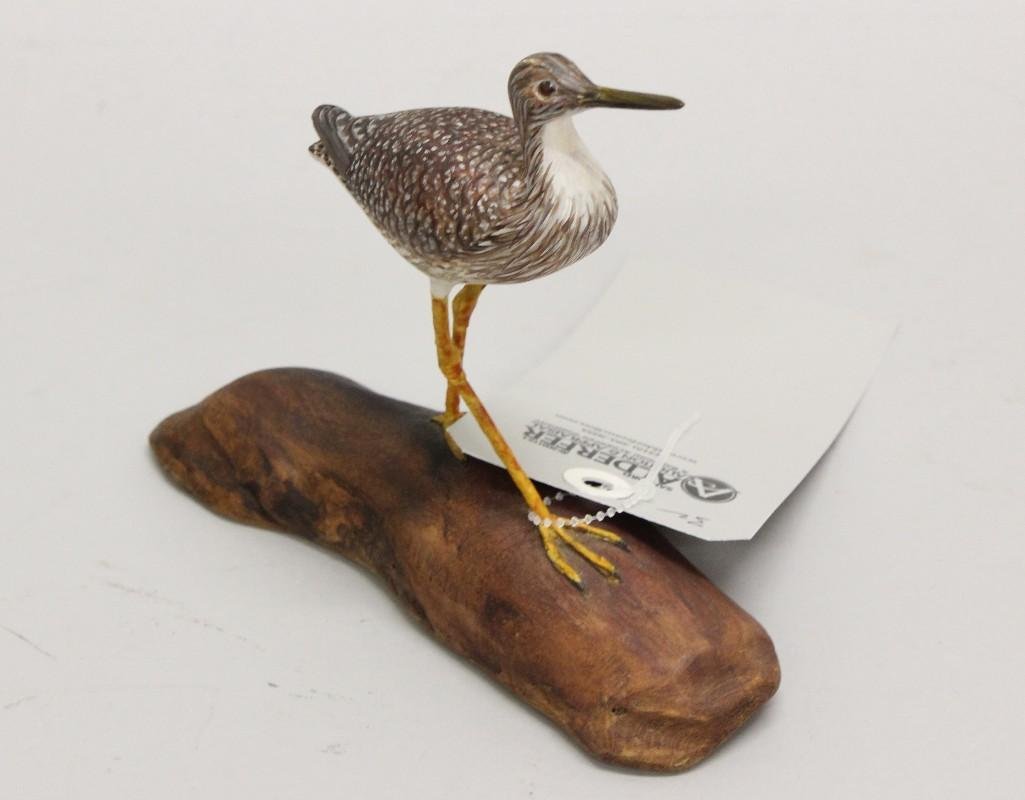 Mini Yellowlegs Carving (1 of 3)